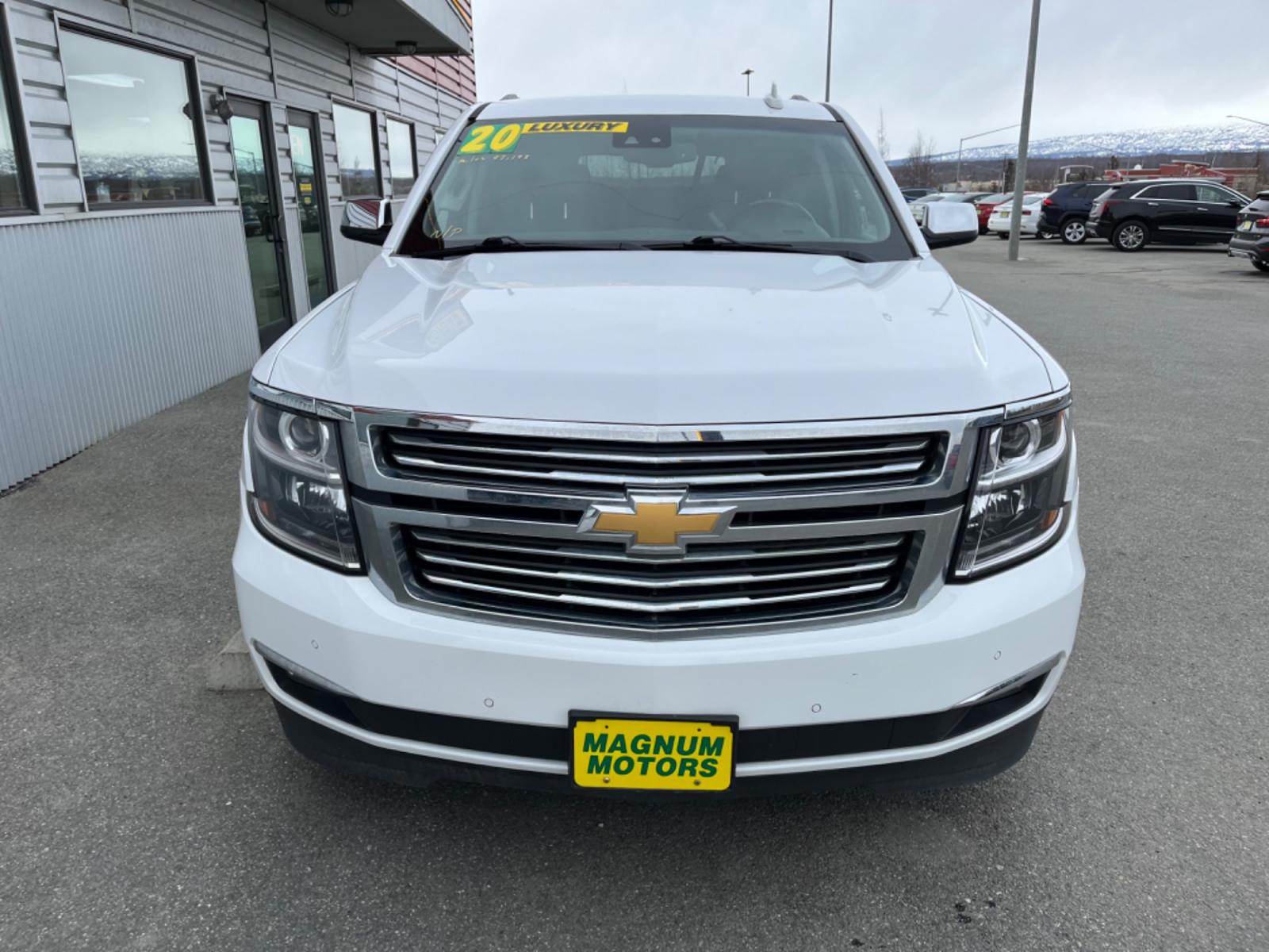 2020 WHITE /black leather CHEVROLET SUBURBAN PREMIER (1GNSKJKC4LR) with an 5.3L engine, Automatic transmission, located at 1960 Industrial Drive, Wasilla, 99654, (907) 274-2277, 61.573475, -149.400146 - Photo #6